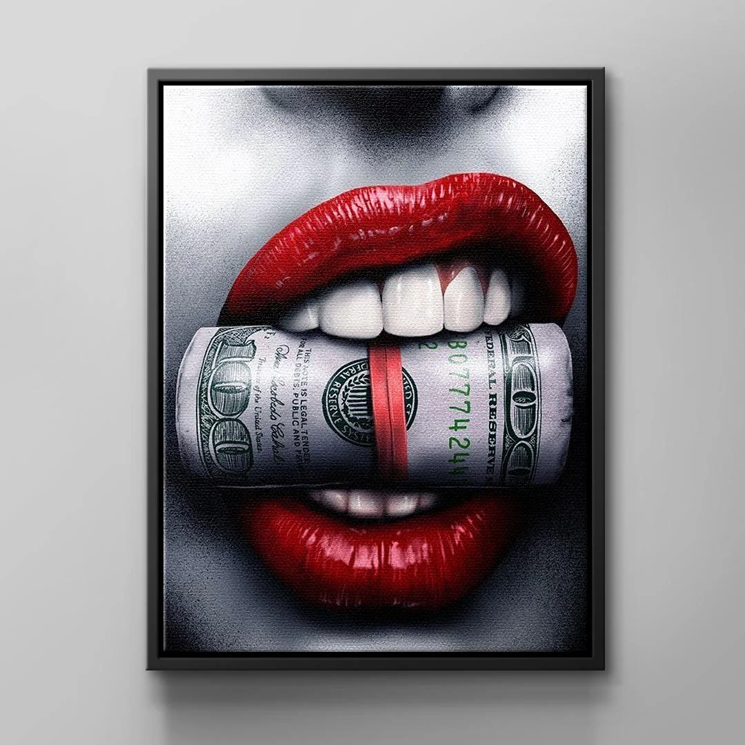 Canvas Bundle in Mouth