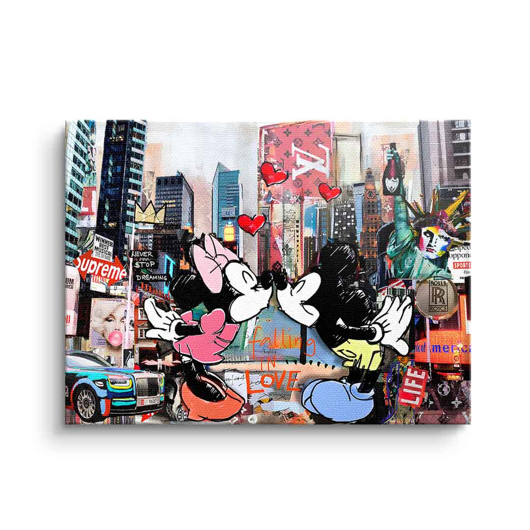 Canvas Kiss in New York City