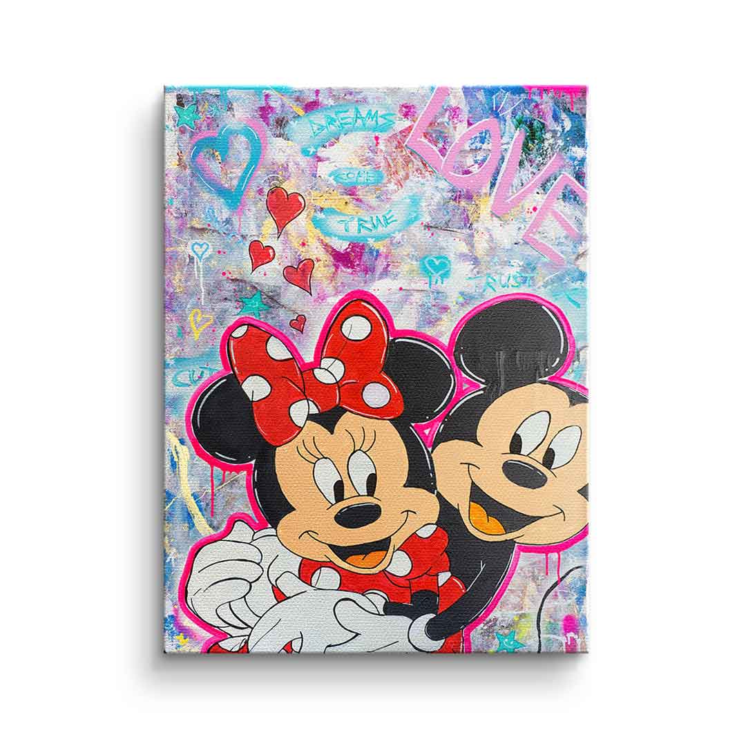 Canvas M Love