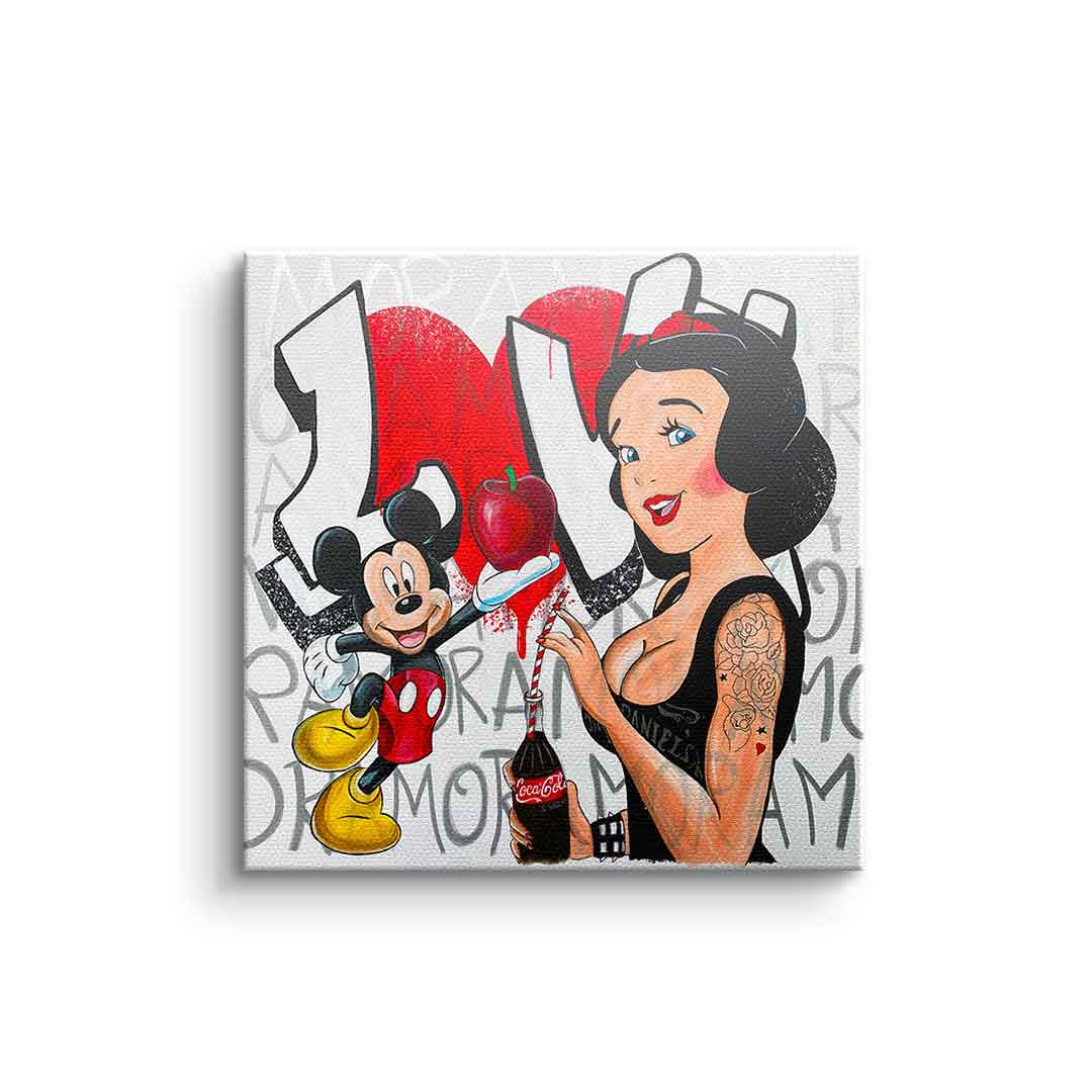 Canvas Red Apple