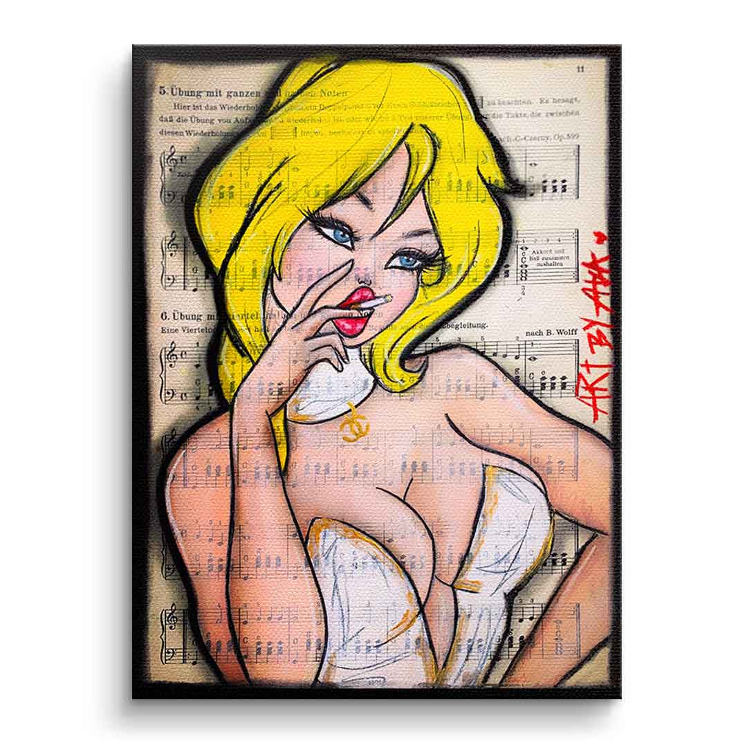 Canvas Smoking Hot